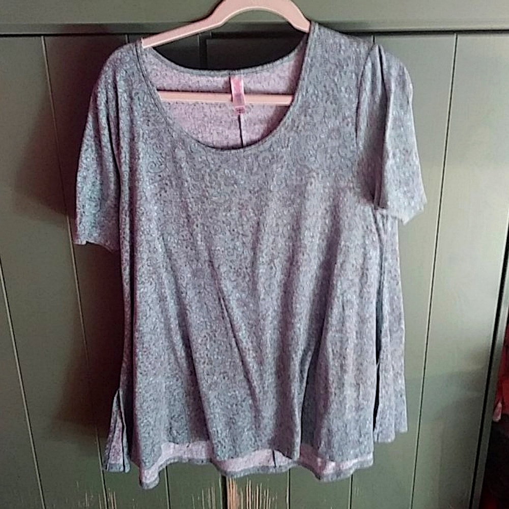 LuLaRoe trapeze top